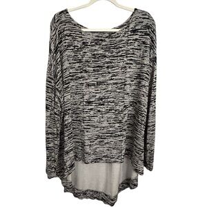 bryn Walker Black and White Tunic Top